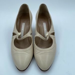 PERRY ELLIS Vintage Mary Jane Leather Kitten Heel